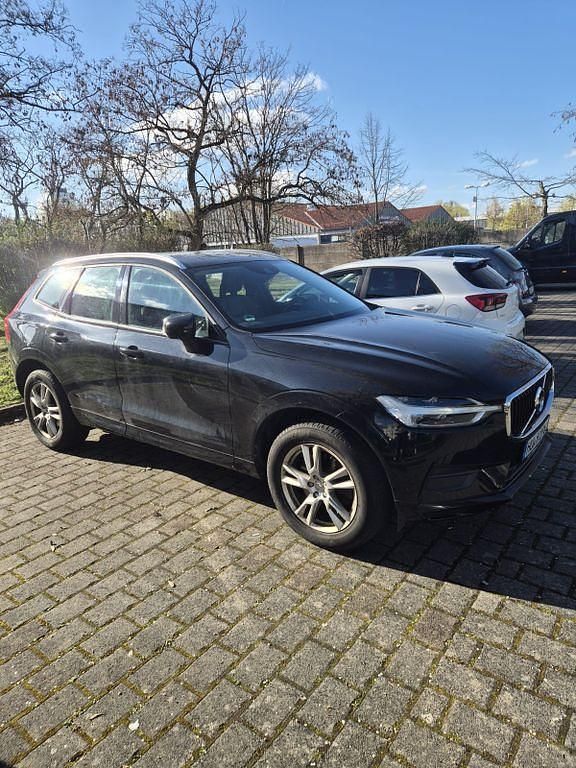 Gebraucht Volvo XC60 Momentum 190 PS (139 kW) 2017 Schwarz SUV