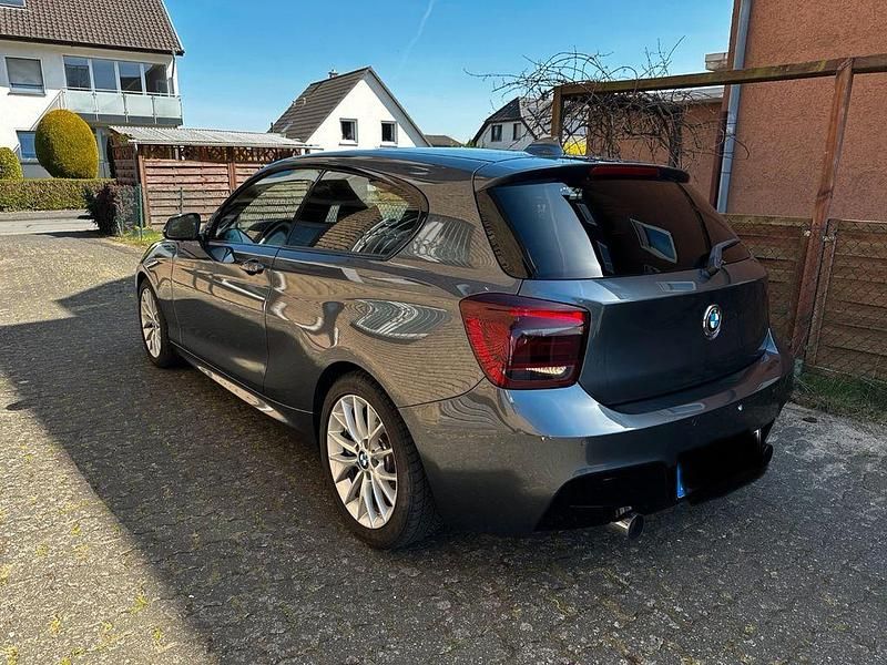 Gebraucht BMW M135 M Performance 320 PS (235 kW) 2014 Grau Kleinwagen