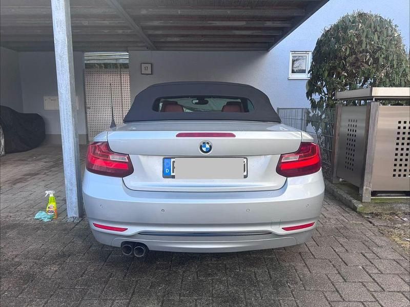 Gebraucht BMW 220 Sport Line 190 PS (139 kW) 2015 Silber Cabrio