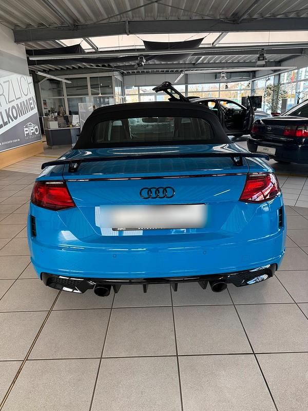 Gebraucht Audi TT Roadster 192 PS (141 kW) 2019 Blau Cabrio