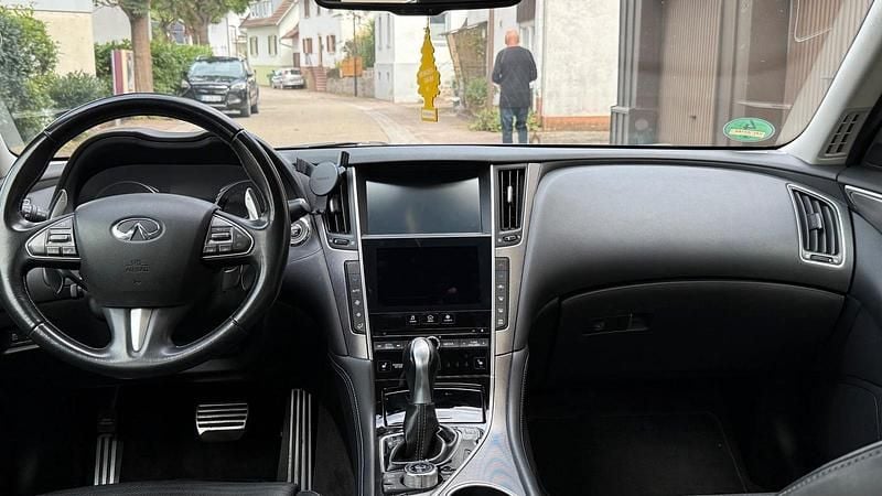Schwarz Gebraucht 2014 Infiniti Q50 Limousine | 11.600 € - Bild 1/4