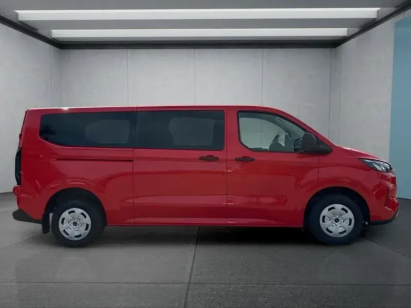 Neu Ford Transit Custom 170 PS (125 kW) 2025 Rot Limousine