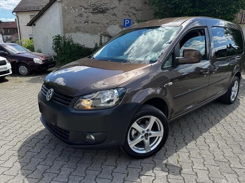 Braun Gebraucht 2012 VW Caddy Van / Kleinbus | 6.200 € - Bild 1/4