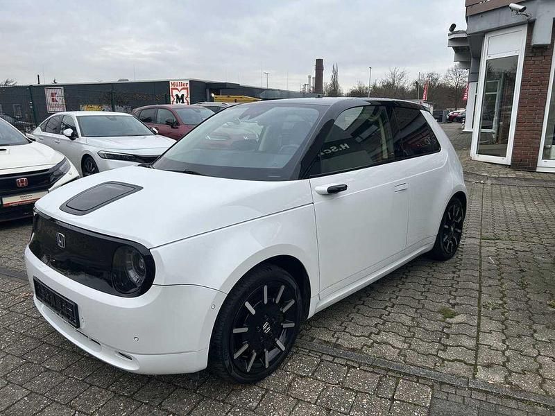 Weiß Gebraucht 2021 Honda e Advance Kleinwagen | 18.990 € (Etwas zu teuer) - Bild 1/4
