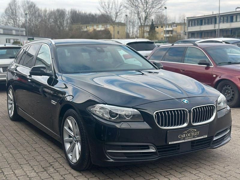 Gebraucht BMW 530 Performance 258 PS (189 kW) 2013 Schwarz Kombi