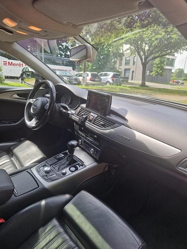 Schwarz Gebraucht 2011 Audi A6 Limousine | 8.500 € (Superpreis) - Bild 1/4