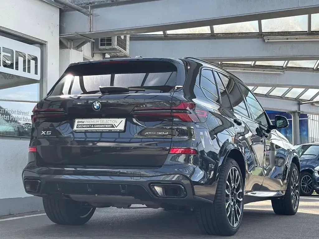 Gebraucht BMW X5 M Sport 286 PS (210 kW) 2023 Schwarz SUV