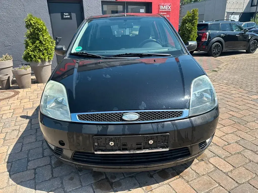 Gebraucht Ford Fiesta 69 PS (50 kW) 2005 Schwarz Kleinwagen