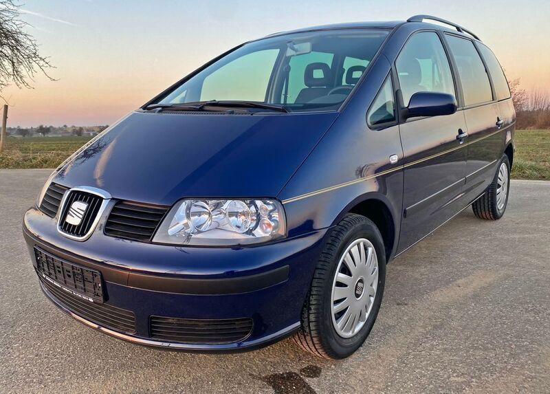 Blau Gebraucht 2003 Seat Alhambra Van / Kleinbus | 19.500 € - Bild 1/4