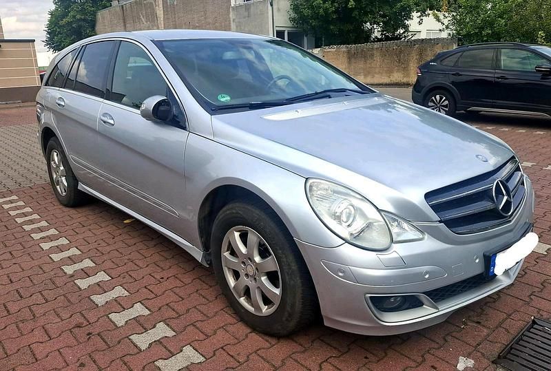 Silber Gebraucht 2007 Mercedes R280 Van / Kleinbus | 4.500 € (Superpreis) - Bild 1/4