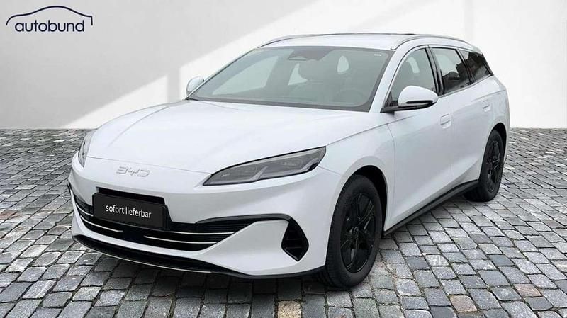 Neu BYD Seal Boost 184 PS (135 kW) 2025 Weiß Limousine