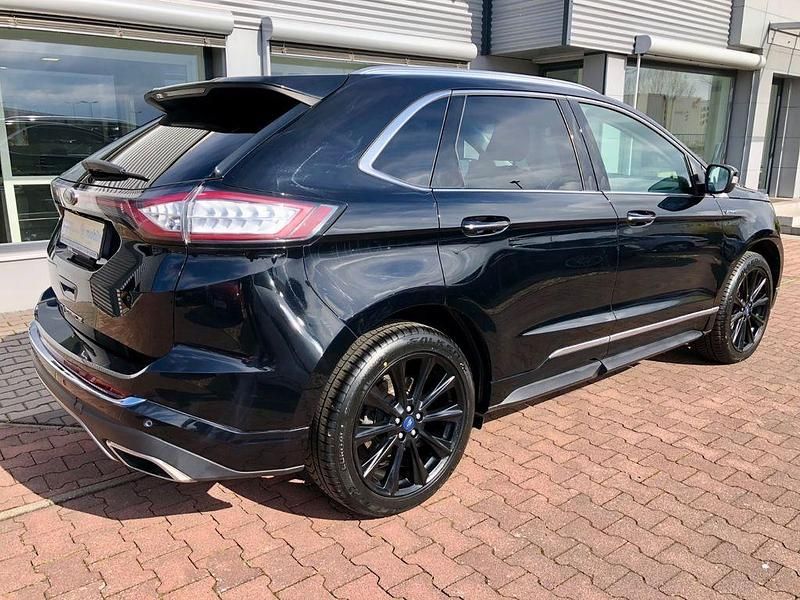 Second-hand Ford Edge Vignale 209 CP (153 kW) 2018 Negru SUV