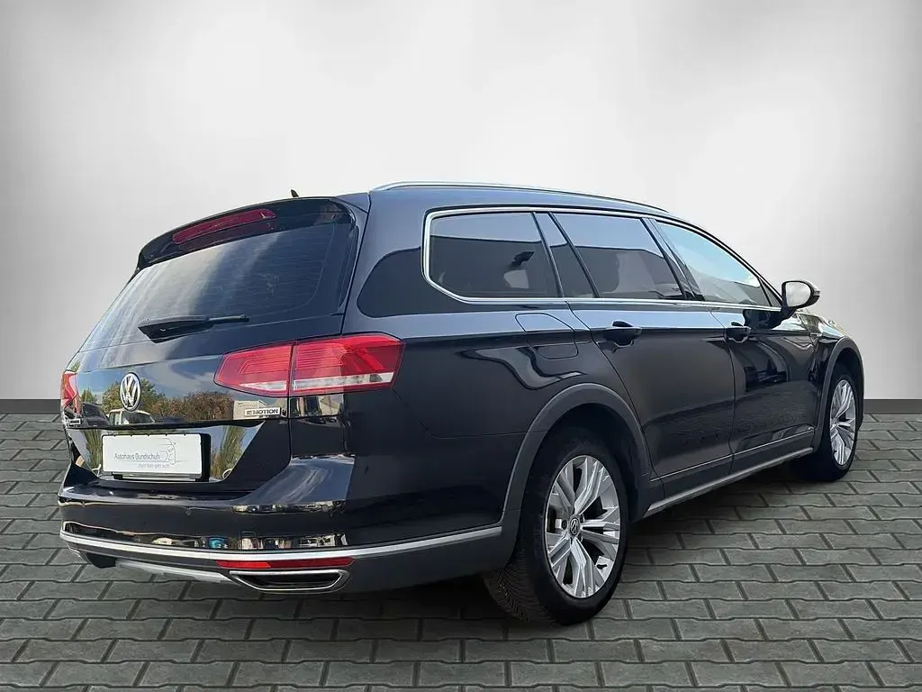 Gebraucht VW Passat Alltrack 190 PS (139 kW) 2018 Schwarz Kombi