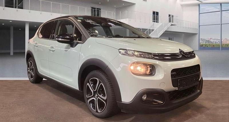 Gebraucht Citroën C3 Shine 110 PS (80 kW) 2017 Grün Kleinwagen