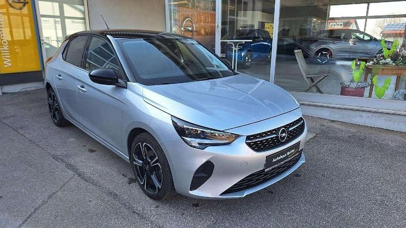 Gebraucht Opel Corsa Elegance 101 PS (74 kW) 2022 Kristall silber Kleinwagen