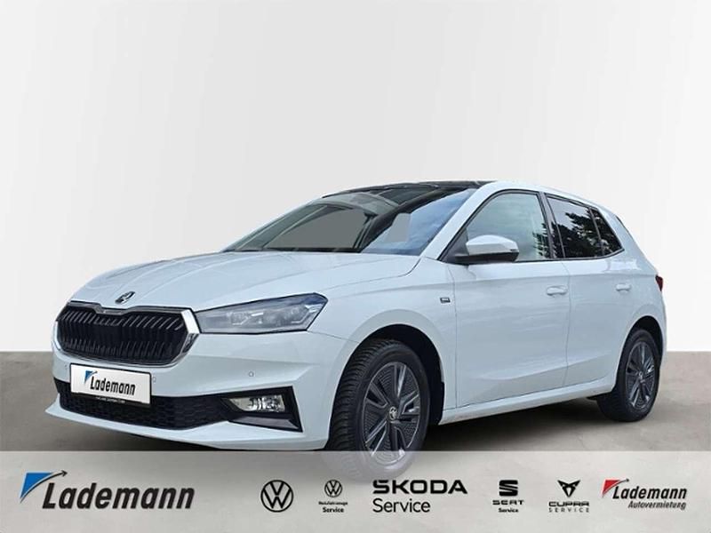 Moonweiss Gebraucht 2024 Skoda Fabia Selection Kleinwagen | 20.529 € (Fairer Preis) - Bild 1/4
