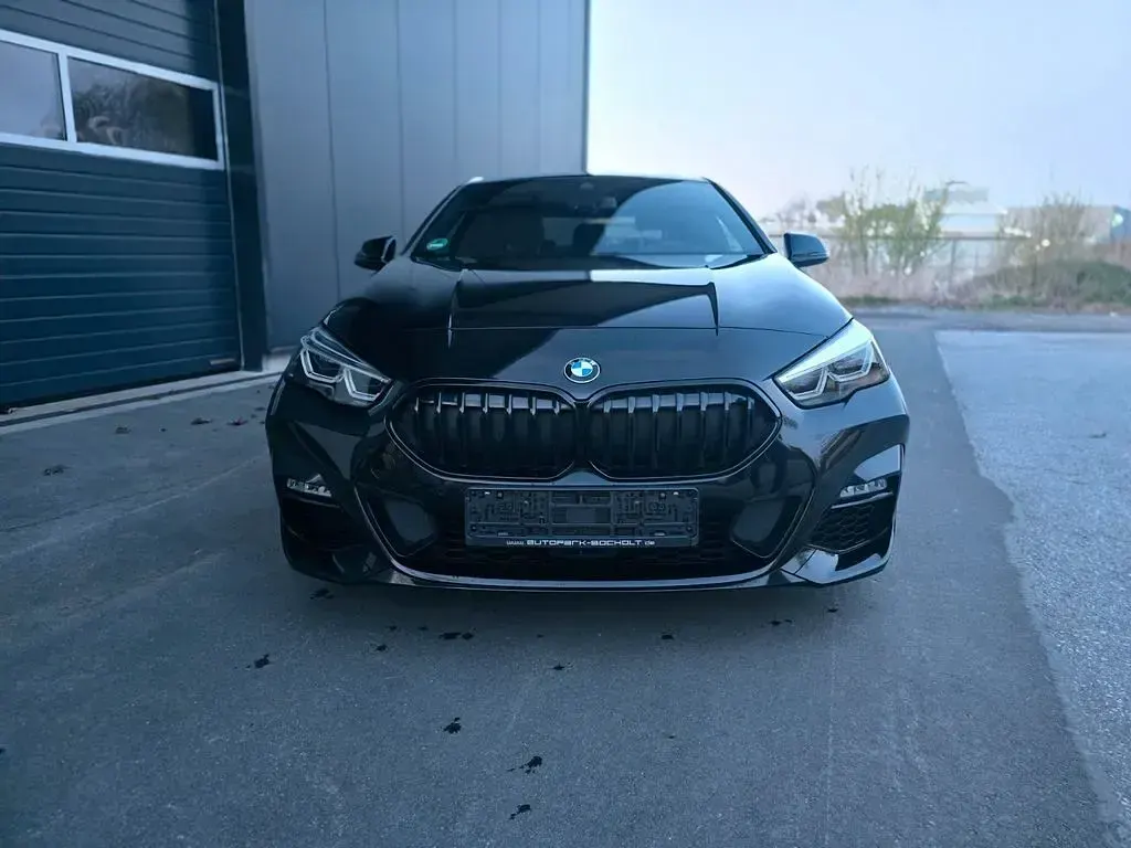 Gebraucht BMW 218 Gran Coupé M Sport 136 PS (100 kW) 2023 Schwarz Coupé