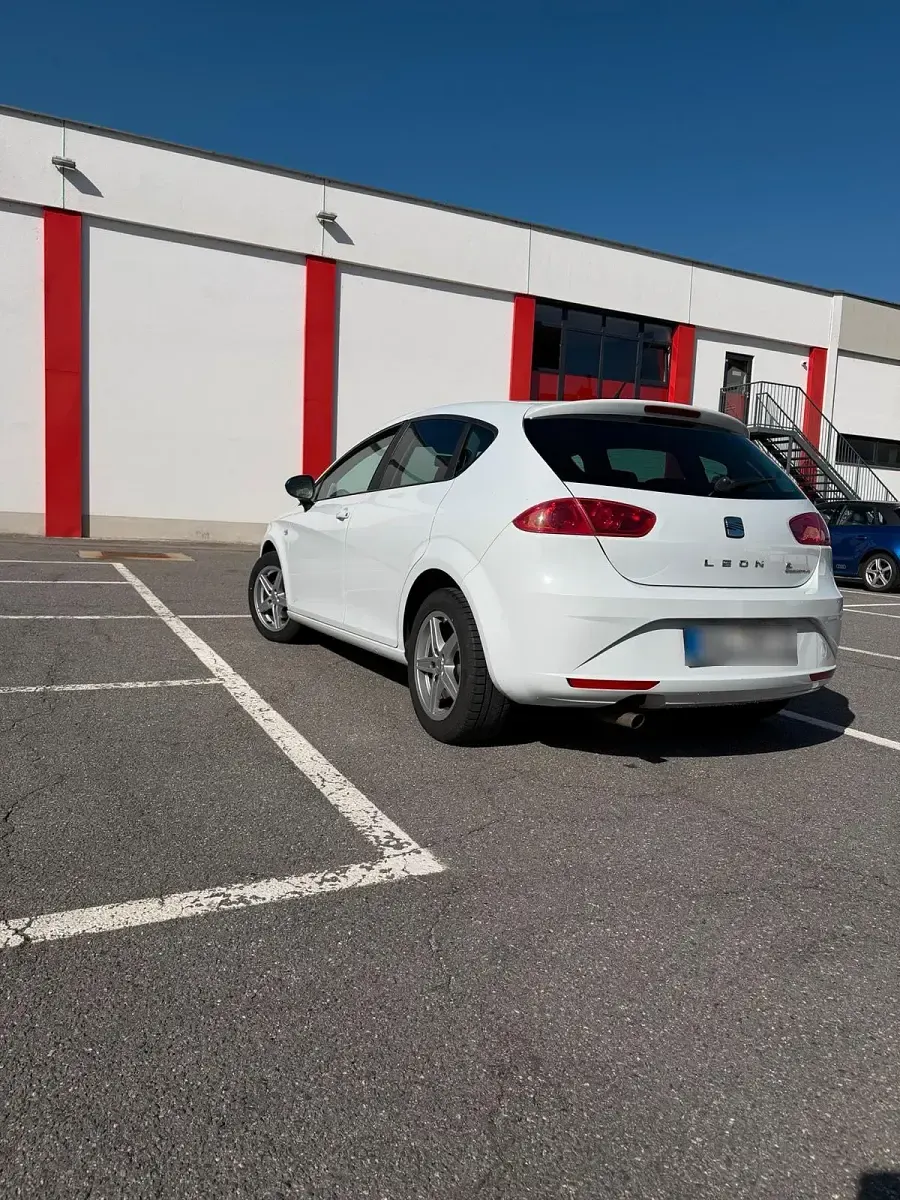 Gebraucht Seat Leon Copa 105 PS (77 kW) 2012 Weiß Limousine