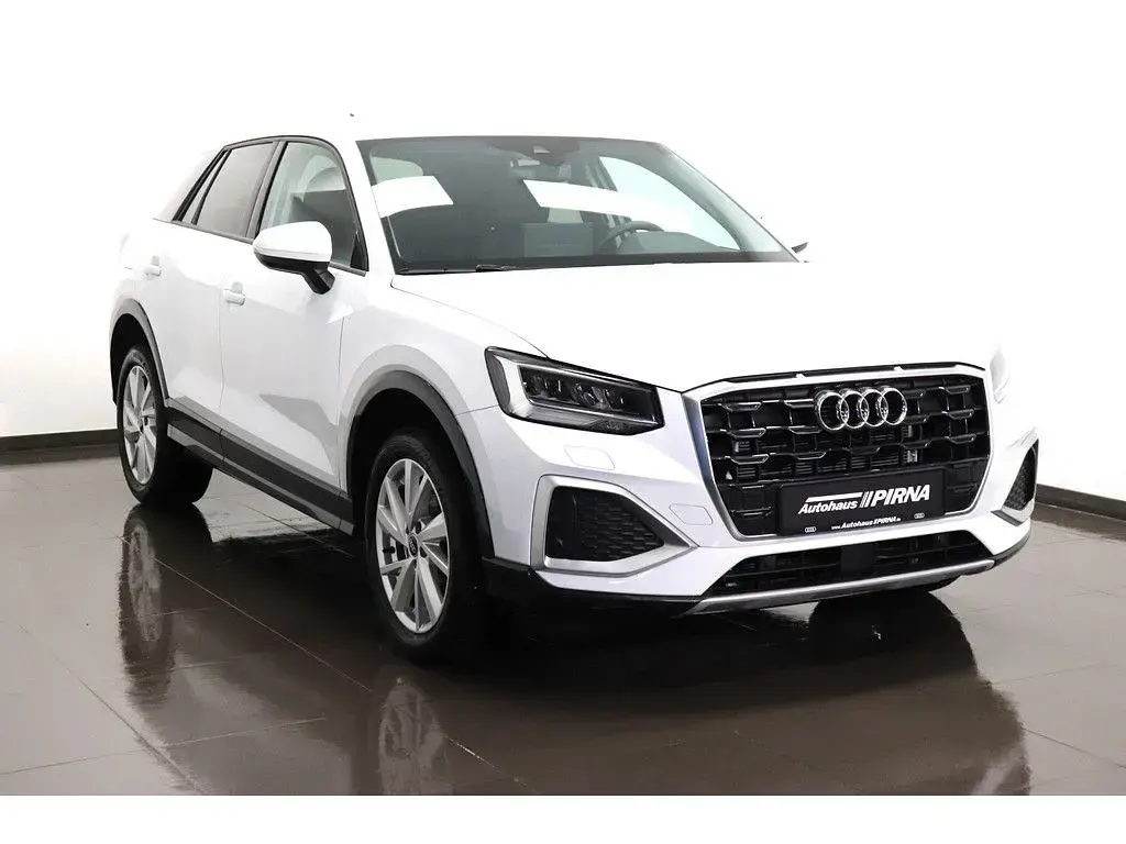 Gebraucht Audi Q2 Advanced Plus 150 PS (110 kW) 2025 Weiß SUV
