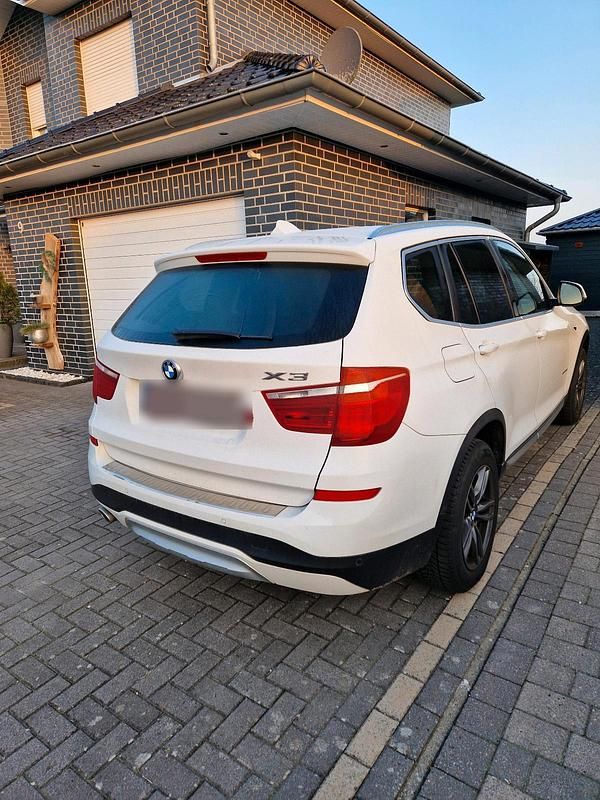 Gebraucht BMW X3 xLine 190 PS (139 kW) 2015 Weiß SUV