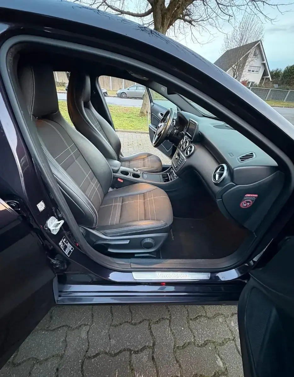Gebraucht Mercedes A180 AMG 2015 Kleinwagen