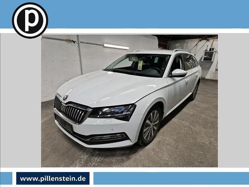 Gebraucht Skoda Superb Style 150 PS (110 kW) 2023 Weiß Limousine