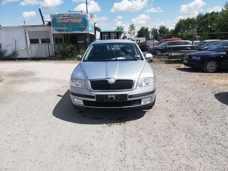 Silber Gebraucht 2008 Skoda Octavia Ambiente Kombi | 2.150 € (Superpreis) - Bild 1/4