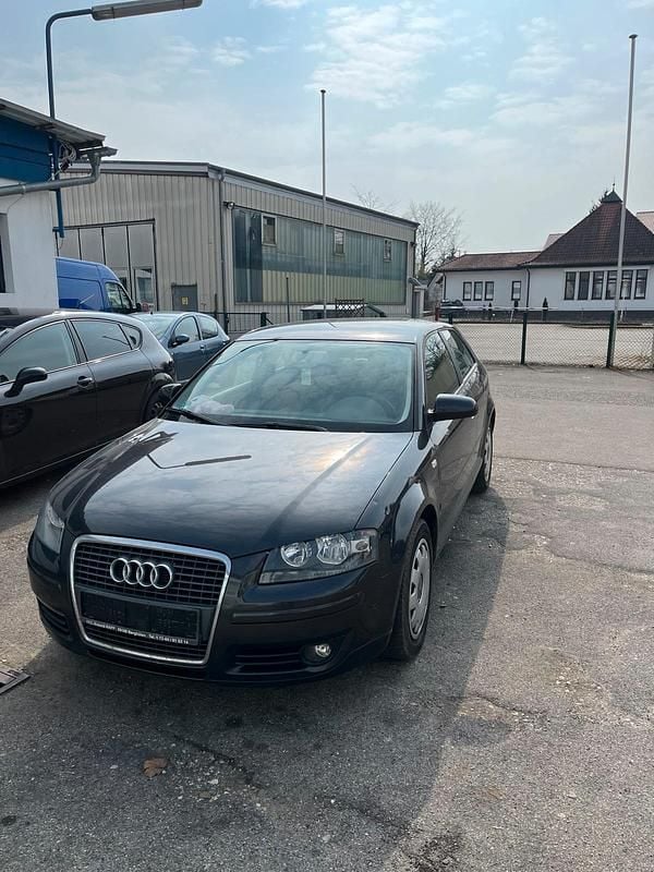 Gebraucht Audi A3 105 PS (77 kW) 2007 Schwarz Kleinwagen