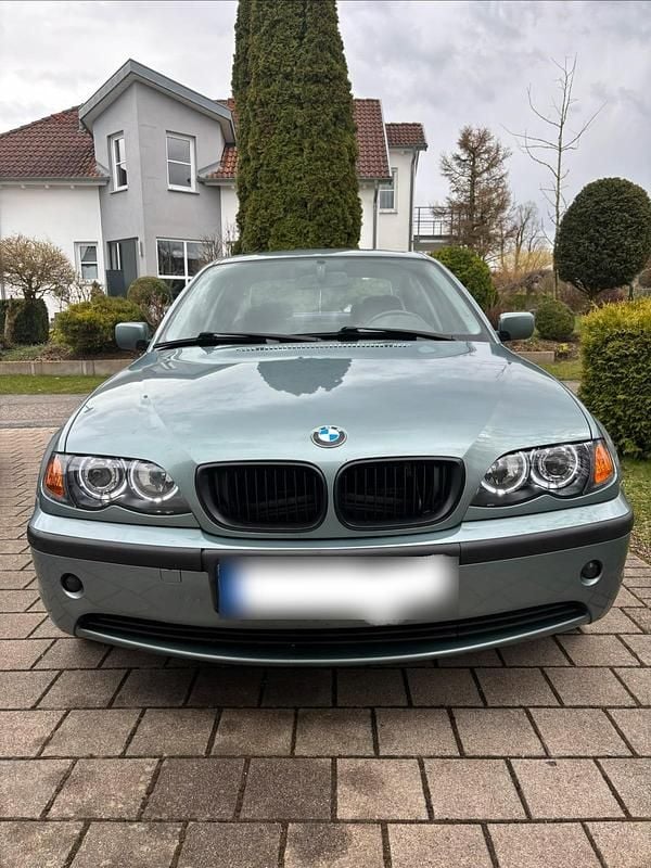 Gebraucht BMW 320 170 PS (125 kW) 2001 Grün Limousine