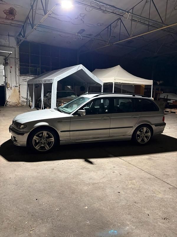 Gebraucht BMW 320 150 PS (110 kW) 2001 Kombi