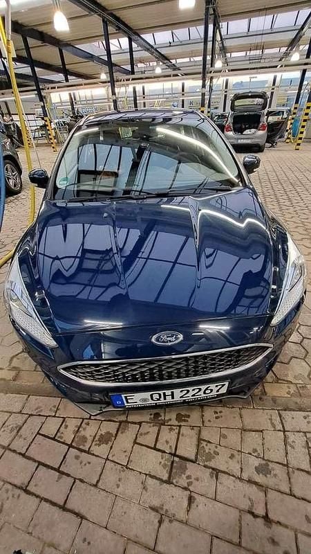 Gebraucht Ford Focus Trend 101 PS (74 kW) 2015 Kombi