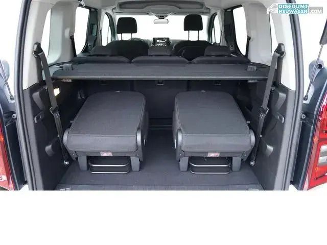 Kaolin weiß Gebraucht 2023 Opel Combo-e Life Ultimate Van / Kleinbus | 27.400 € (Fairer Preis) - Bild 1/1