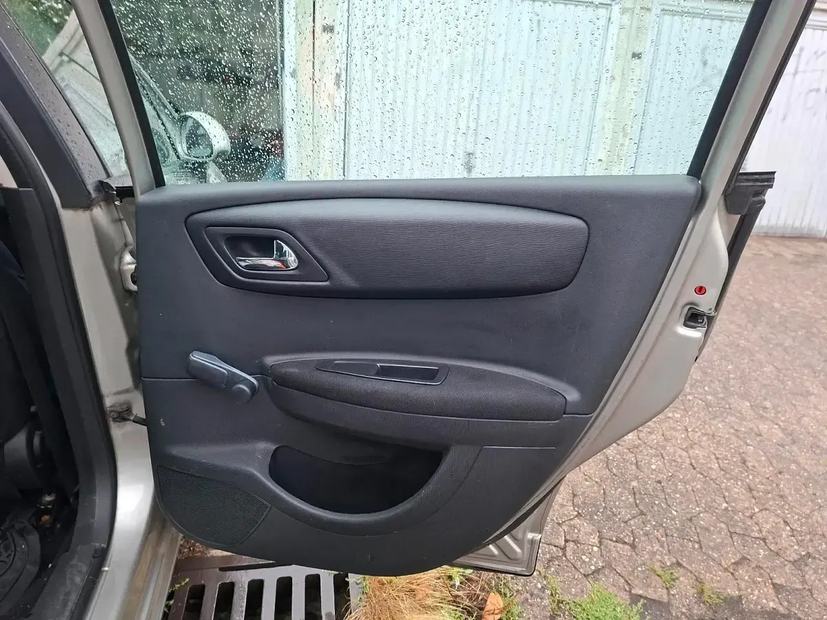 Gebraucht Citroën C4 109 PS (80 kW) 2008 Silber Limousine