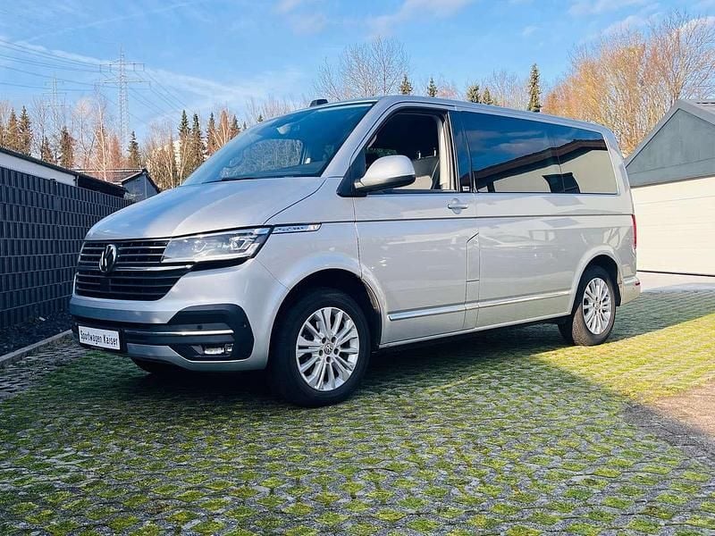 Reflexsilber metallic Gebraucht 2022 VW Multivan Generation Six Van | 36.995 € (Guter Preis) - Bild 1/4