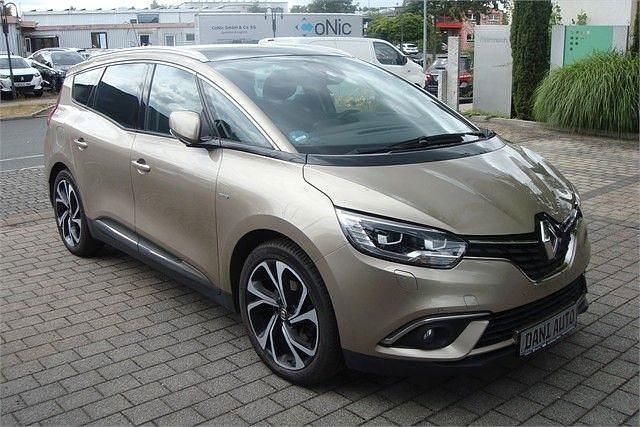 Gebraucht Renault Scénic IV Bose Edition 163 PS (119 kW) 2018 Gold Van / Kleinbus