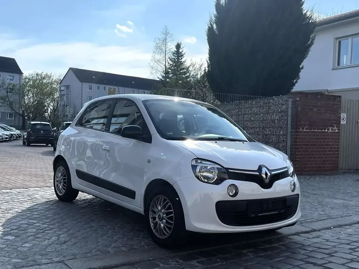 Gebraucht Renault Twingo LIMITED 71 PS (52 kW) 2018 Weiß Kleinwagen