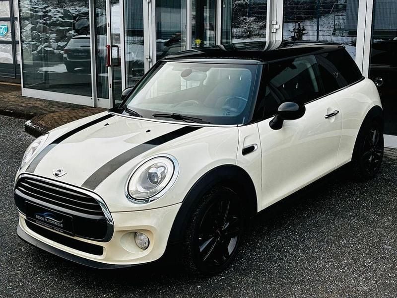 Weiß Gebraucht 2017 Mini Cooper D Kleinwagen | 10.900 € (Fairer Preis) - Bild 1/4