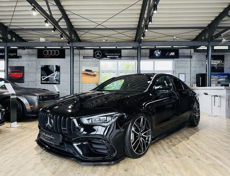 Schwarz Gebraucht 2020 Mercedes CLA35 AMG AMG Limousine | 36.990 € (Fairer Preis) - Bild 1/4