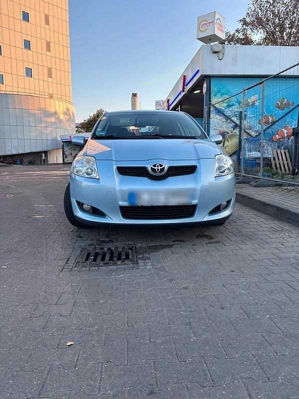 Blau Gebraucht 2008 Toyota Auris Kleinwagen | 4.950 € (Fairer Preis) - Bild 1/4