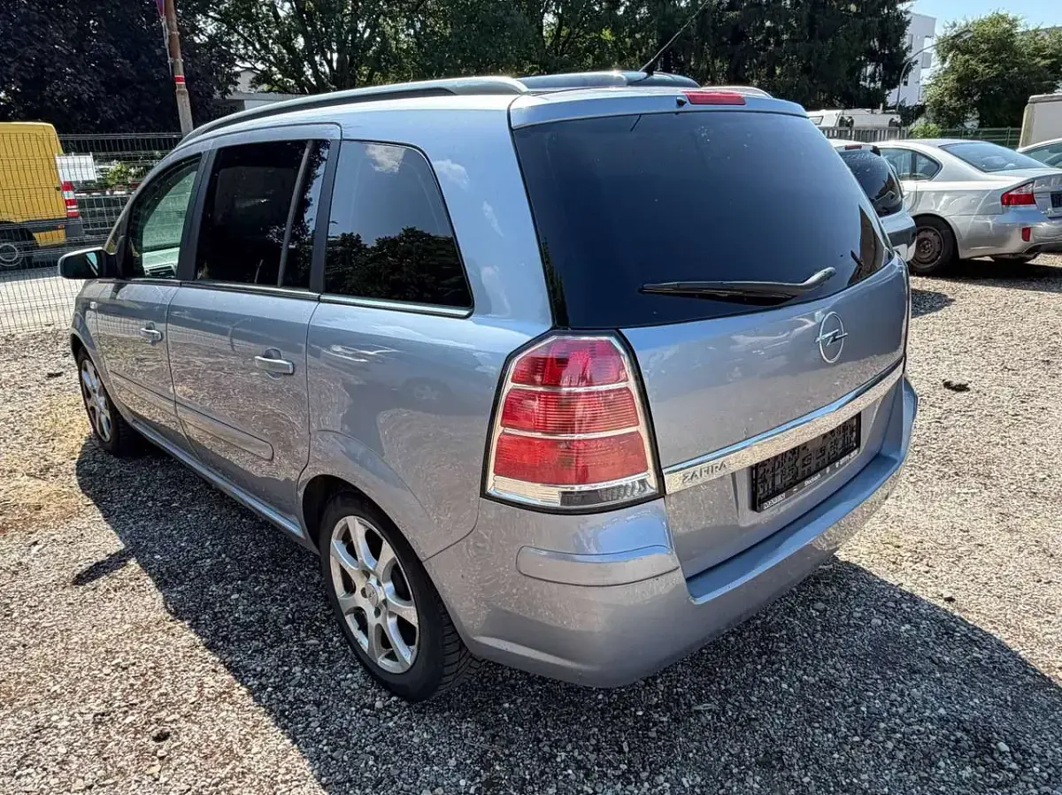 Gebraucht Opel Zafira Edition 150 PS (110 kW) 2005 Grau Van / Kleinbus