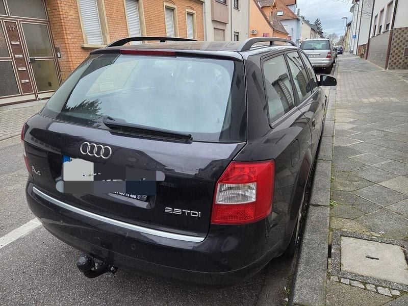 Gebraucht Audi A4 163 PS (119 kW) 2004 Schwarz Kombi