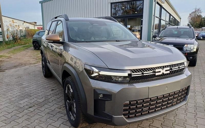 Dolomitgrau metallic Neu 2025 Dacia Bigster Extreme SUV | 34.170 € (Fairer Preis) - Bild 1/4