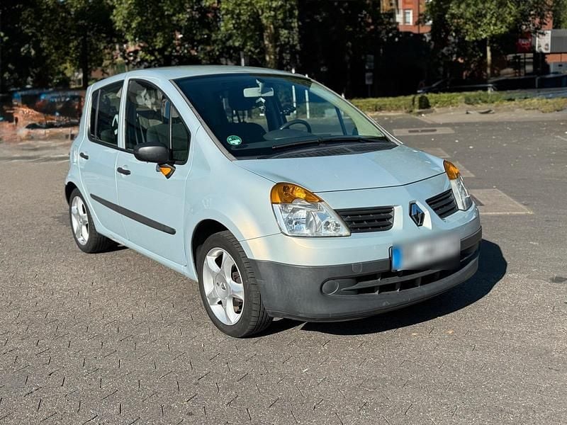 Grau Gebraucht 2004 Renault Modus Van / Kleinbus | 1.000 € (Guter Preis) - Bild 1/4