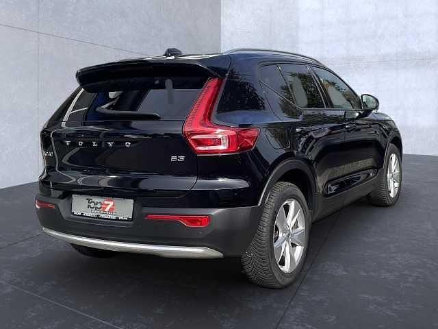 Gebraucht Volvo XC40 120 PS (88 kW) 2024 SUV