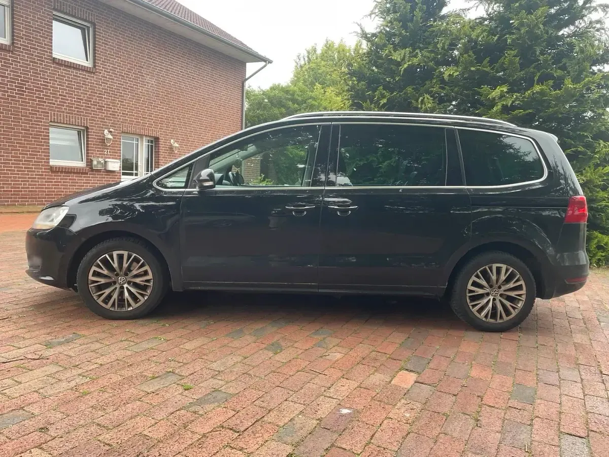 Gebraucht VW Sharan 140 PS (102 kW) 2010 Schwarz Van / Kleinbus