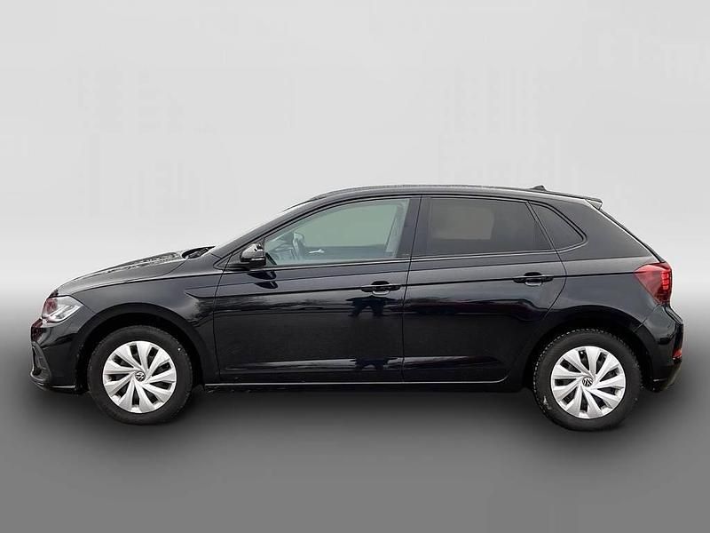 Usata VW Polo Active 95 CV (69 kW) 2022 Nero Utilitaria
