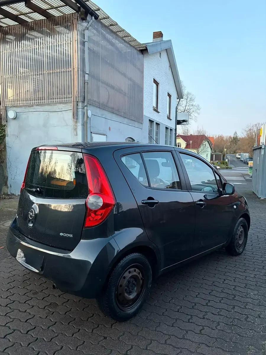 Gebraucht Opel Agila Eco 65 PS (47 kW) 2010 Schwarz Kleinwagen