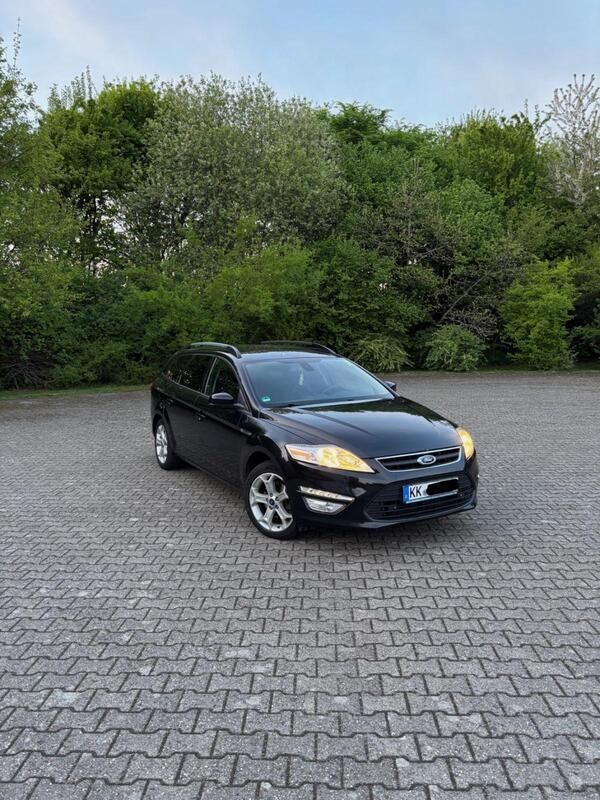 Schwarz Gebraucht 2011 Ford Mondeo Kombi | 3.000 € (Fairer Preis) - Bild 1/4
