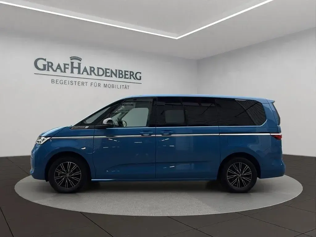Gebraucht VW Multivan Style 177 PS (130 kW) 2025 Blau Van / Kleinbus