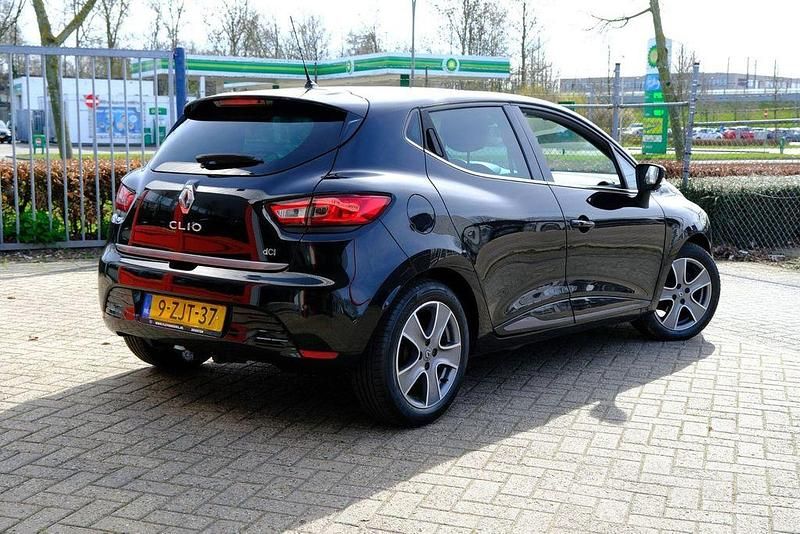 Gebraucht Renault Clio IV Night&Day 90 PS (66 kW) 2015 Schwarz Limousine